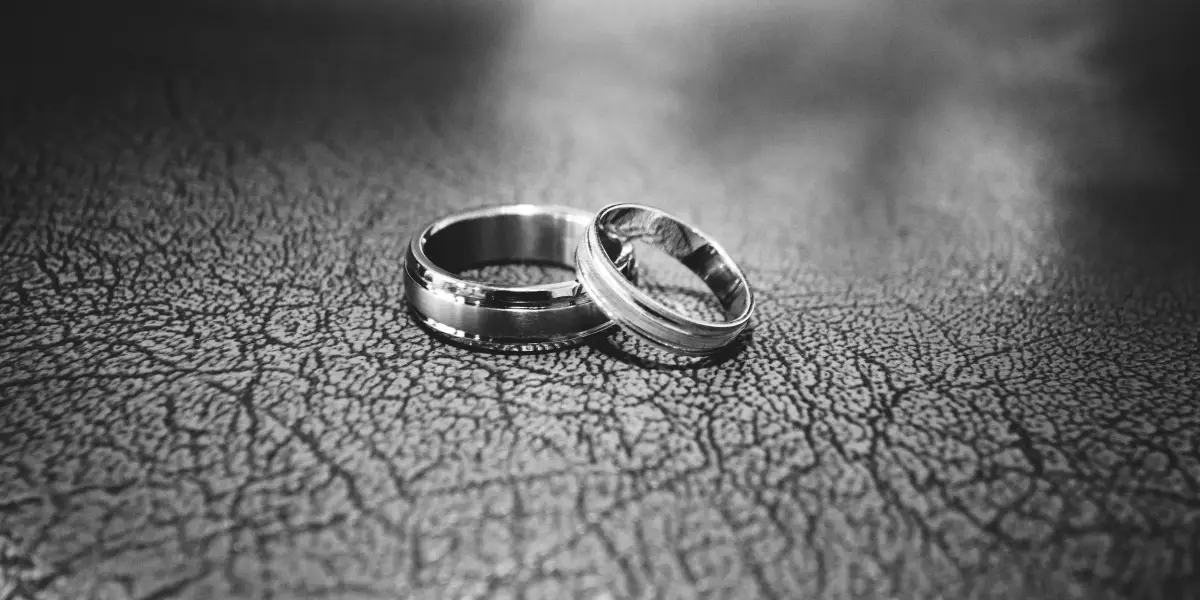 Unique Mens Wedding Rings