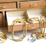 storing-fine-jewelry